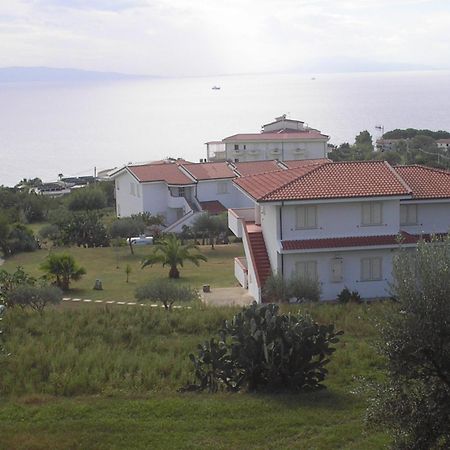 קאפו ואטיצ'אנו Agriturismo Seaview מראה חיצוני תמונה