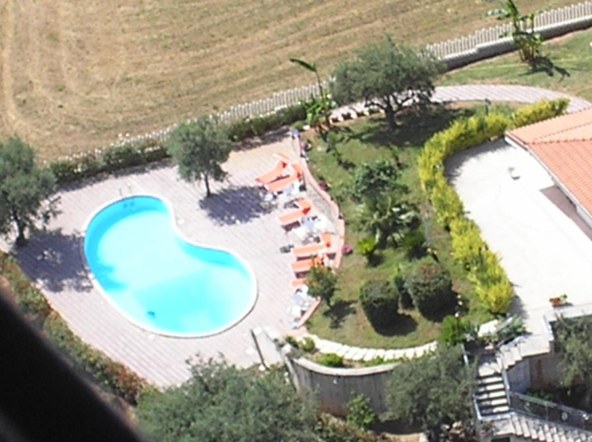קאפו ואטיצ'אנו Agriturismo Seaview מראה חיצוני תמונה